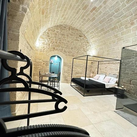 Amale Suite 25 Medioevo Design Corato Esterno foto
